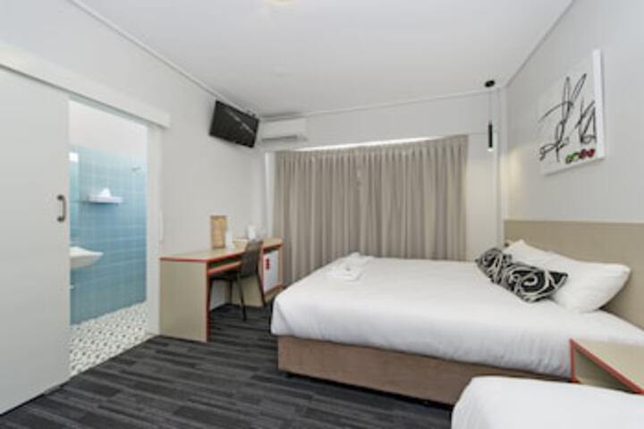 Nundah QLD Rental Cars