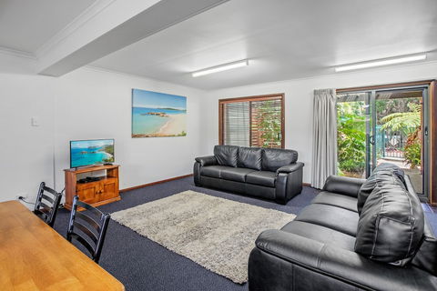 NRMA South West Rocks Holiday Park - Rental Cars 4