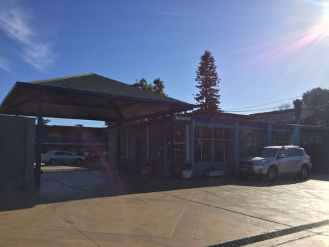 Ashfield Motor Inn - Rental Cars 0
