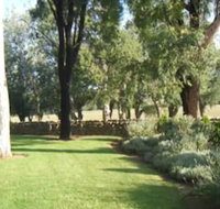 Jugiong Motor Inn - Rental Cars
