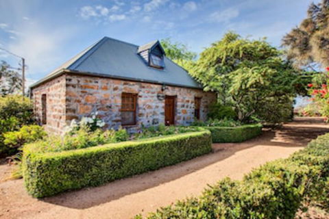 Wagners Cottages - Rental Cars 0