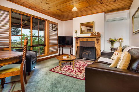Wagners Cottages - Rental Cars 5