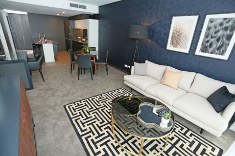 Alex Perry Hotel & Apartments - Rental Cars 3