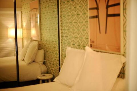 Jerningham Street Cottage - Rental Cars 2