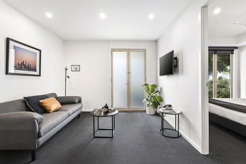 Quest Prahran - Rental Cars 5