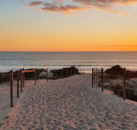 Acacia Holiday or Business Stay Accommodation - Rental Cars