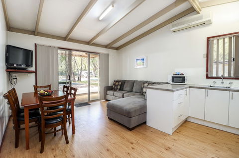 Amblin Holiday Park - Rental Cars 5