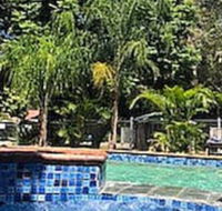 Nimbin Rocks Retreat - Rental Cars