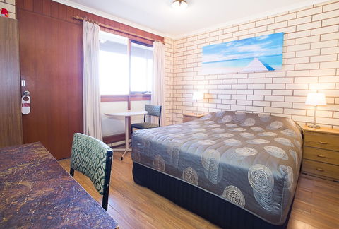 Augusta Budget Motel - Rental Cars 3