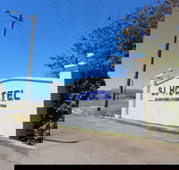 SJ Hostel - Rental Cars