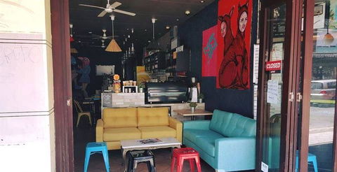 K's @ Kokoda Cafe - Rental Cars 5