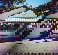 Gibsons Cafe  Larder - Rental Cars