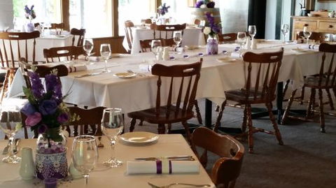 Riley's Restaurant - Rental Cars 0