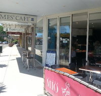 James' Takeaway Cafe - Rental Cars