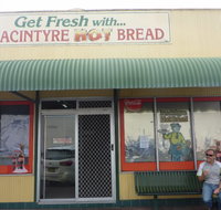 MacIntyre Hot Bread Shop - Rental Cars