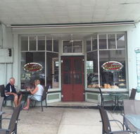 Gundagai Bakery - Rental Cars