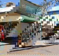 Port Pit-Stop Cafe - Rental Cars