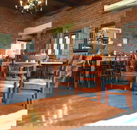Oliver's Real Food - Rental Cars