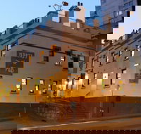 Harts Pub - Rental Cars