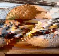Getta Burger - Springwood - Rental Cars