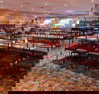Monash Hotel - Rental Cars