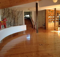 Svarmisk Cafe - Skafferi - Rental Cars