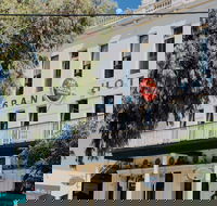Grand Hotel Portarlington - Rental Cars