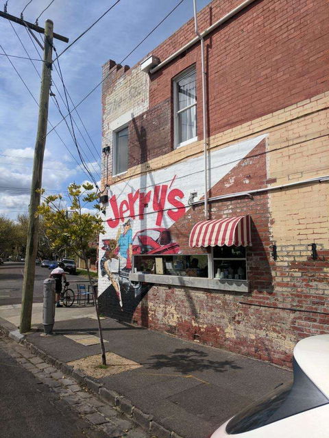 Jerry's Milkbar - Rental Cars 0