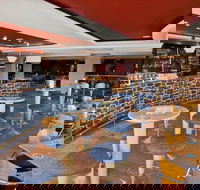 Banjos Nightclub - Rental Cars