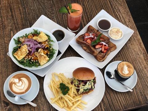 Black Bird Coffee House - Rental Cars 0