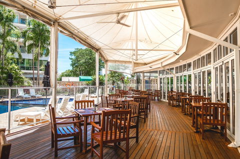 Poolside Restaurant And Bar - Rental Cars 0
