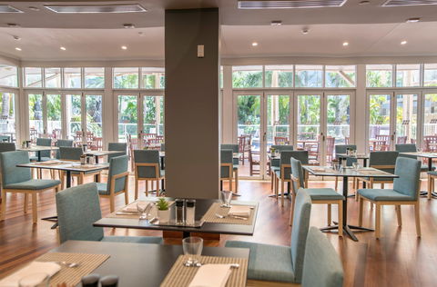 Poolside Restaurant And Bar - Rental Cars 2
