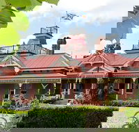 Fredericks at Ormiston House - Rental Cars