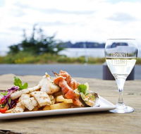 Hotel Bruny Bistro - Rental Cars