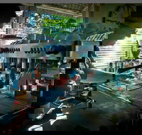 Marakoopa Cafe - Rental Cars