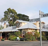 Radio Springs Hotel - Rental Cars