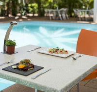 Hearson's Bistro - Rental Cars