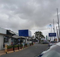 Cafe De Vili's - Rental Cars