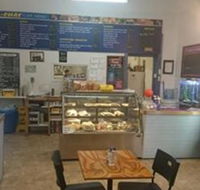Av-A-Chat Cafe - Rental Cars