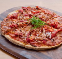 Berri Hotel Bistro - Rental Cars