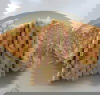 Cafe La Vie - Rental Cars