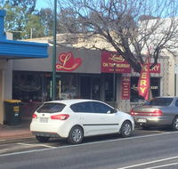 Lovell's Bakery on the Murray - Rental Cars