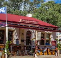 Wozza's Vault Cafe - Rental Cars