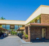 Hampton Villa Motel - Rental Cars