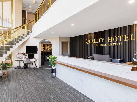 Quality Hotel Melbourne Airport - Rental Cars 4