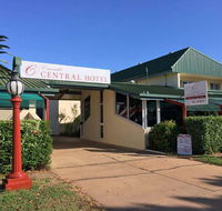 Emerald Central Hotel - Rental Cars