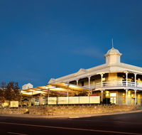 Tradewinds Hotel - Rental Cars