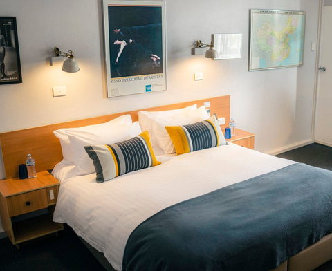 Oriana Motor Inn & Conf Ctr - Rental Cars 2