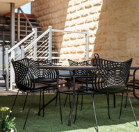 Kobbers Motor Inn - Rental Cars