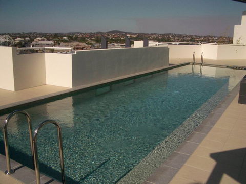 Gabba Central Apartments - Rental Cars 2